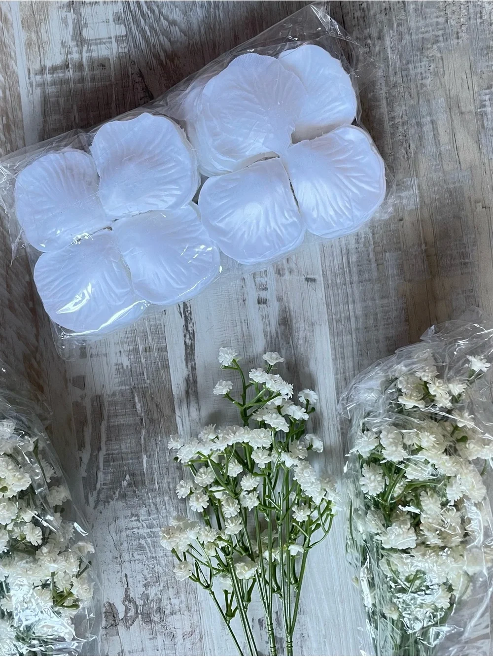 White Artificial Flower Bundle